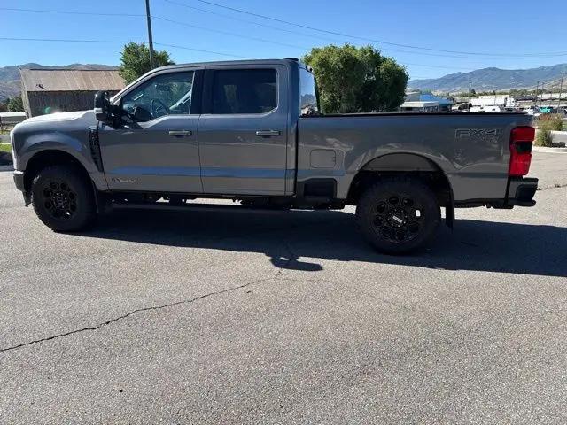 2025 Ford F-350 LARIAT