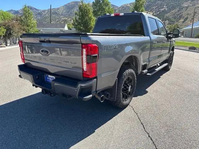 2025 Ford F-350 LARIAT
