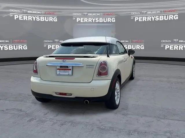 2012 MINI Cooper Cooper