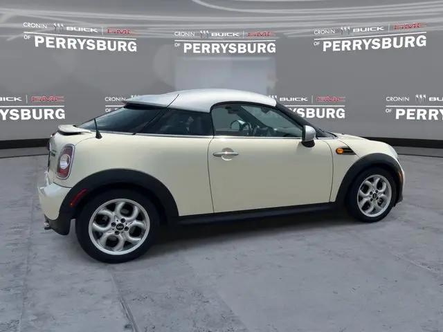 2012 MINI Cooper Cooper