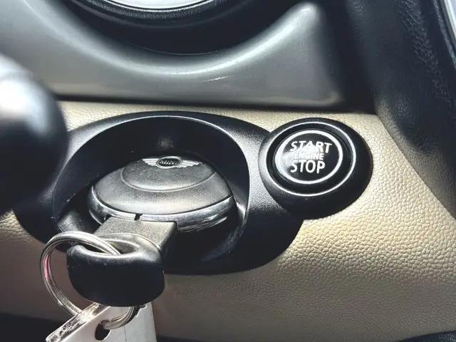 2012 MINI Cooper Cooper