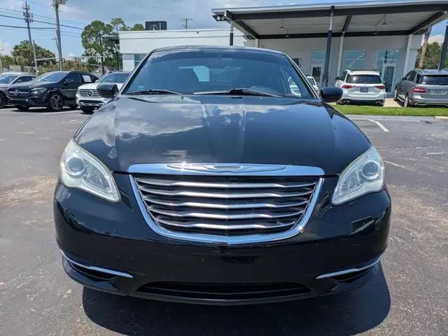 2013 Chrysler 200 Touring