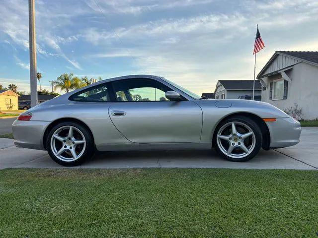 2002 Porsche 911 Carrera
