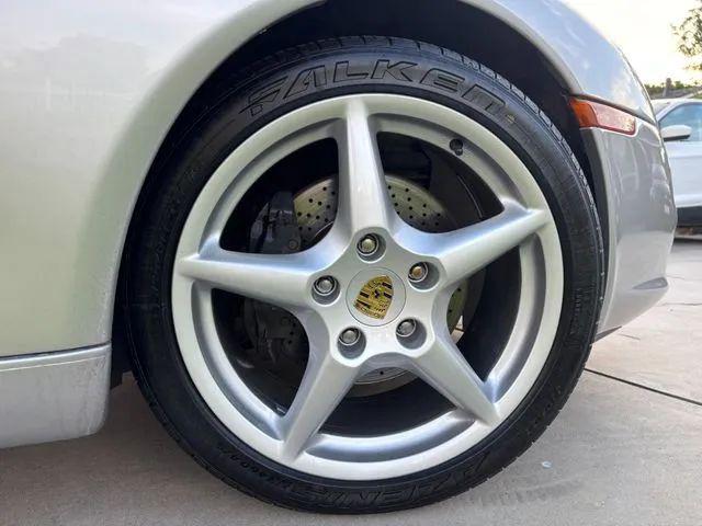 2002 Porsche 911 Carrera