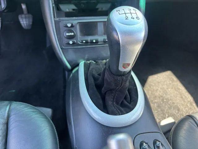 2002 Porsche 911 Carrera