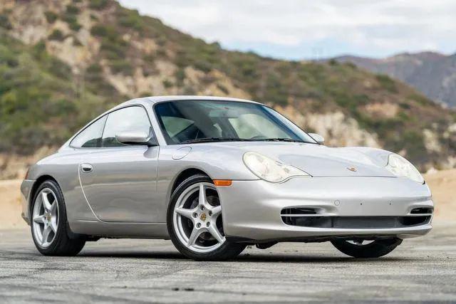 2002 Porsche 911 Carrera