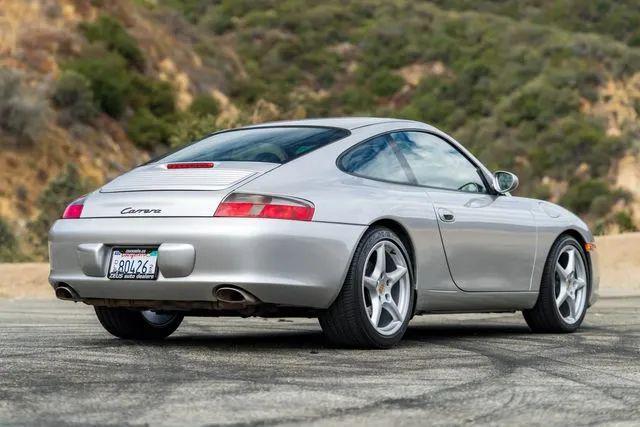 2002 Porsche 911 Carrera