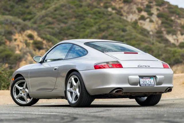 2002 Porsche 911 Carrera