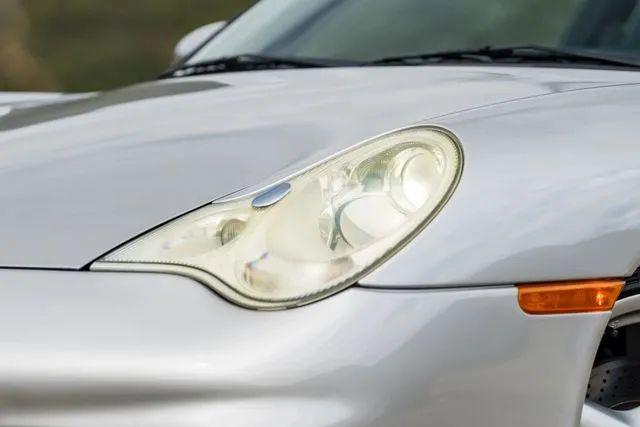2002 Porsche 911 Carrera