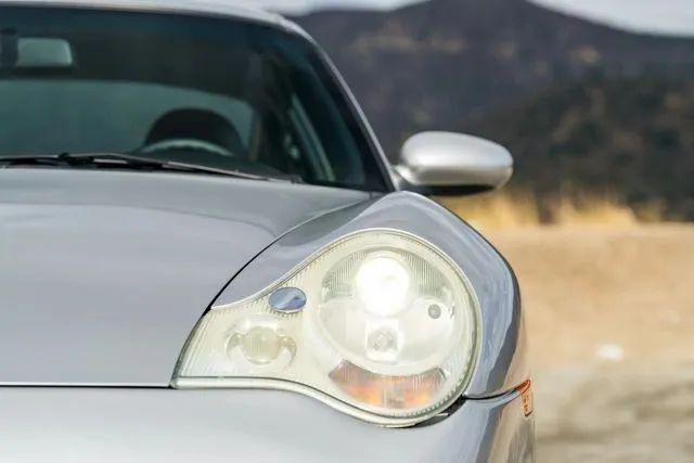 2002 Porsche 911 Carrera