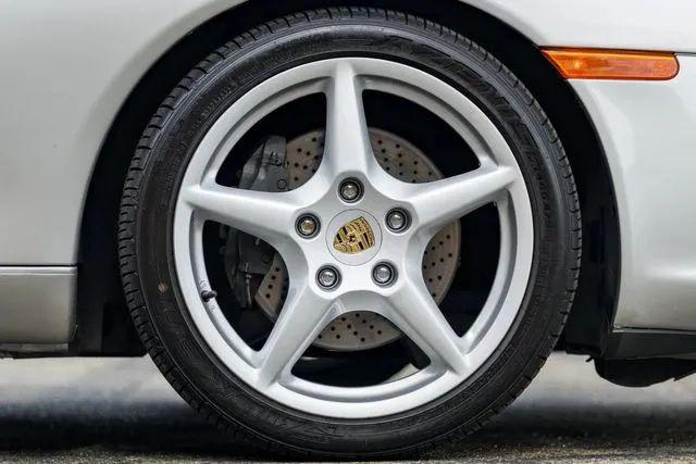 2002 Porsche 911 Carrera