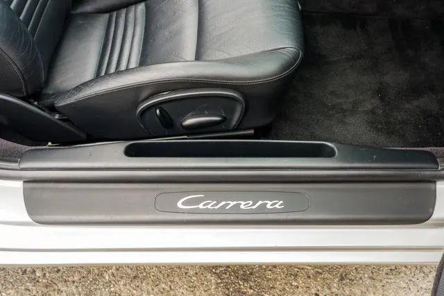 2002 Porsche 911 Carrera