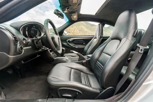 2002 Porsche 911 Carrera