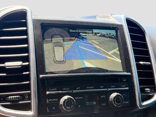 2016 Porsche Cayenne Base