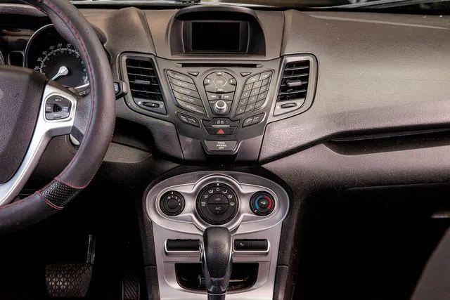 2018 Ford Fiesta SE