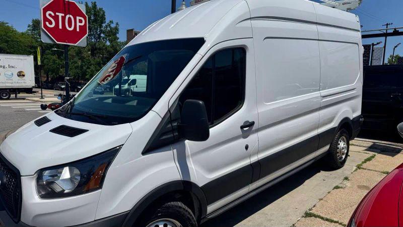 2023 Ford Transit Cargo Van Base