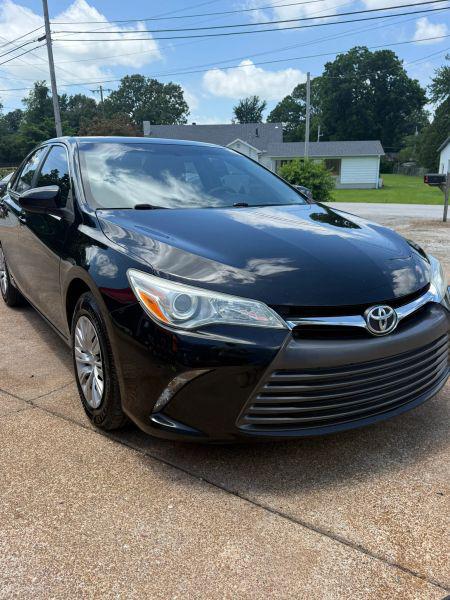 2015 Toyota Camry LE for sale in Medina, TN