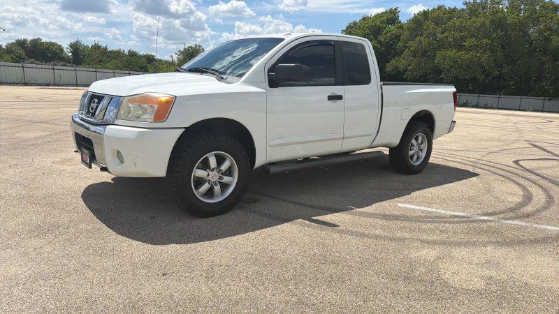2014 Nissan Titan SV for sale in Killeen, TX