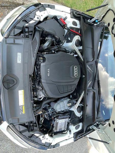 2019 Audi A4 40 Titanium Premium