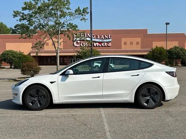 2021 Tesla Model 3 Standard Range Plus Rear-Wheel Drive