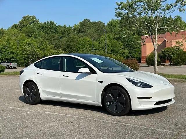 2021 Tesla Model 3 Standard Range Plus Rear-Wheel Drive