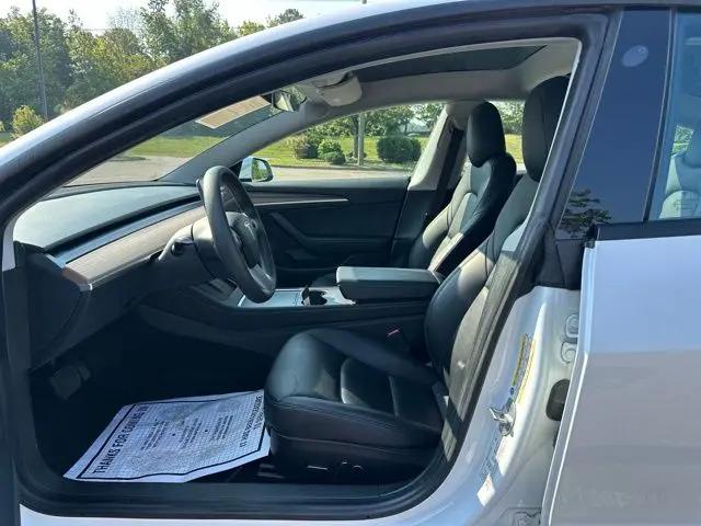 2021 Tesla Model 3 Standard Range Plus Rear-Wheel Drive