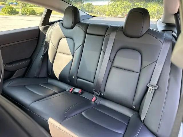 2021 Tesla Model 3 Standard Range Plus Rear-Wheel Drive