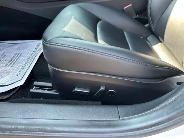 2021 Tesla Model 3 Standard Range Plus Rear-Wheel Drive