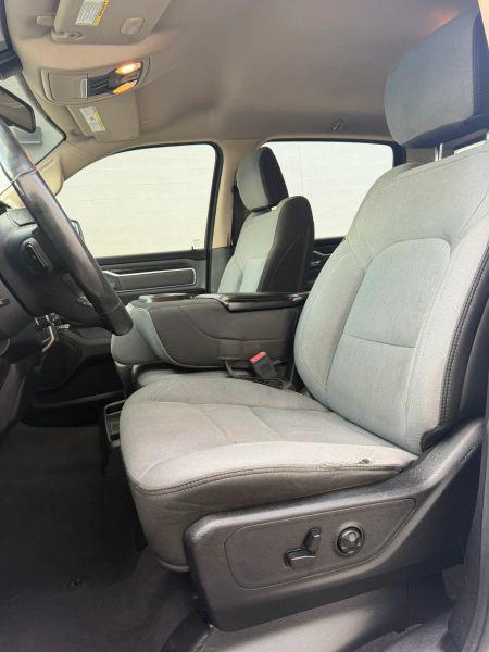 2019 Ram 1500 Big Horn/Lone Star Crew Cab 4x4 5'7" Box