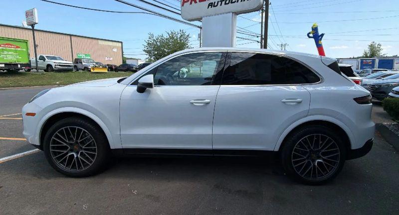 2020 Porsche Cayenne Base