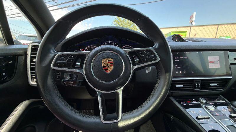 2020 Porsche Cayenne Base