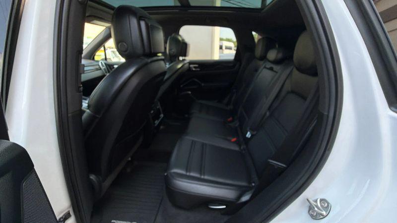 2020 Porsche Cayenne Base