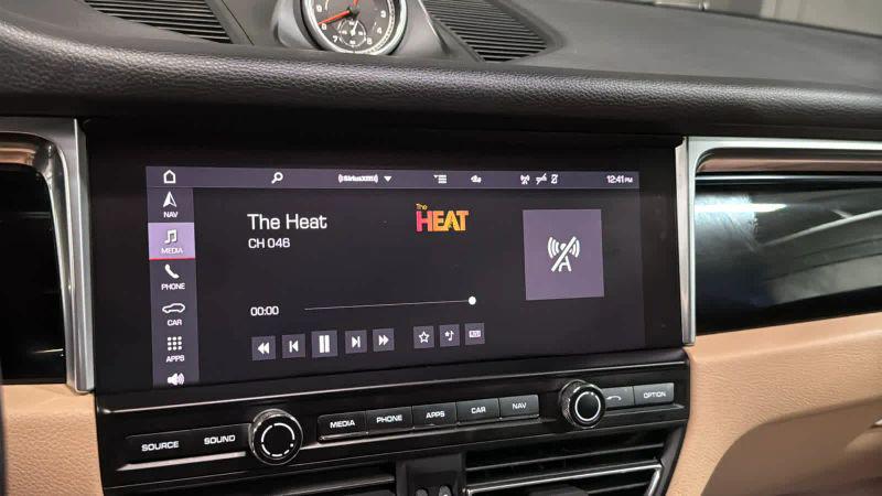 2021 Porsche Macan S