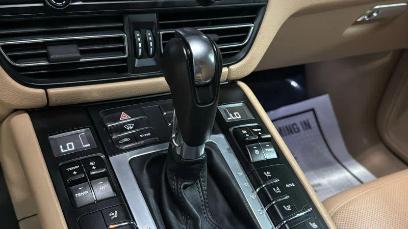 2021 Porsche Macan S