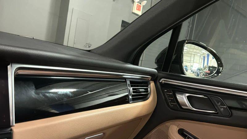 2021 Porsche Macan S