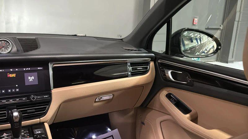 2021 Porsche Macan S