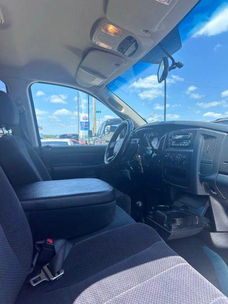 2005 Dodge Ram 2500 SLT