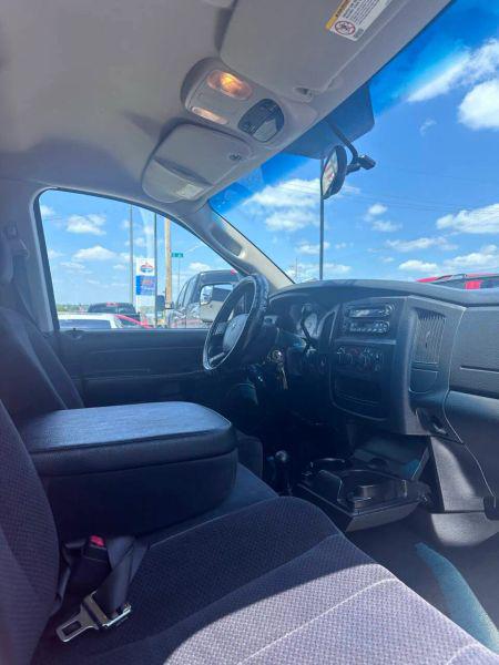 2005 Dodge Ram 2500 SLT