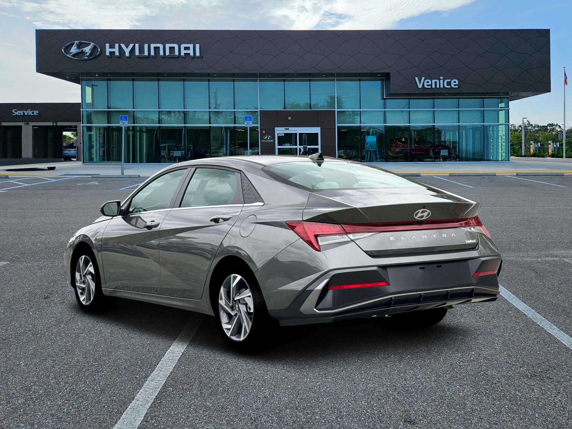 2026 Hyundai ELANTRA Limited - Image 5