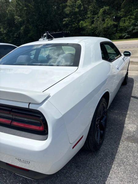 2015 Dodge Challenger SXT
