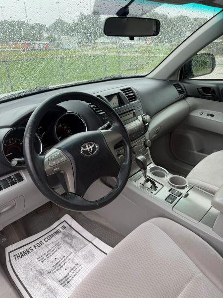 2009 Toyota Highlander Base