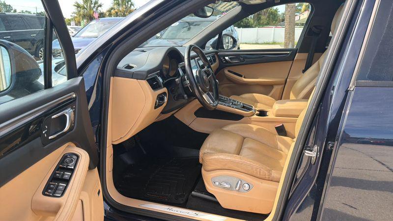 2017 Porsche Macan S