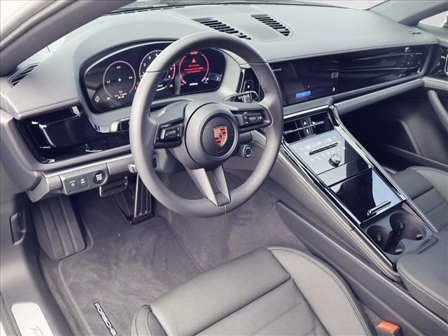 2026 Porsche Panamera RWD