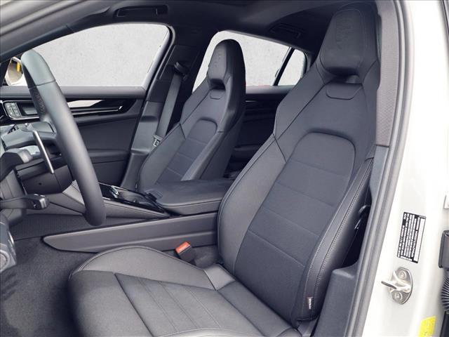 2026 Porsche Panamera RWD