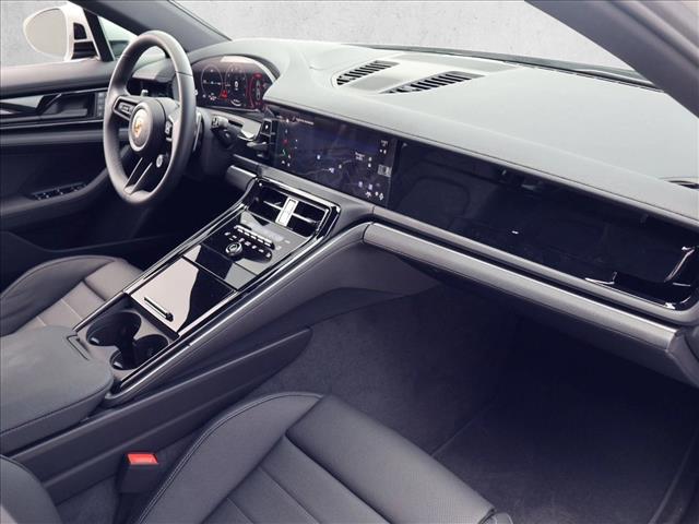 2026 Porsche Panamera RWD