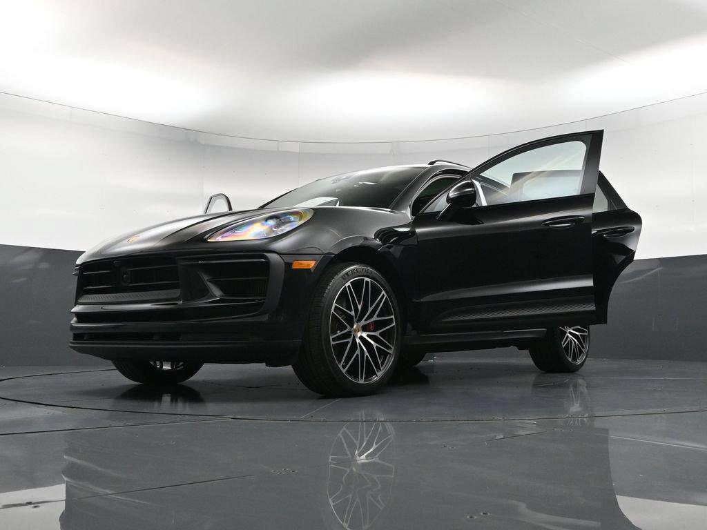 2023 Porsche Macan S