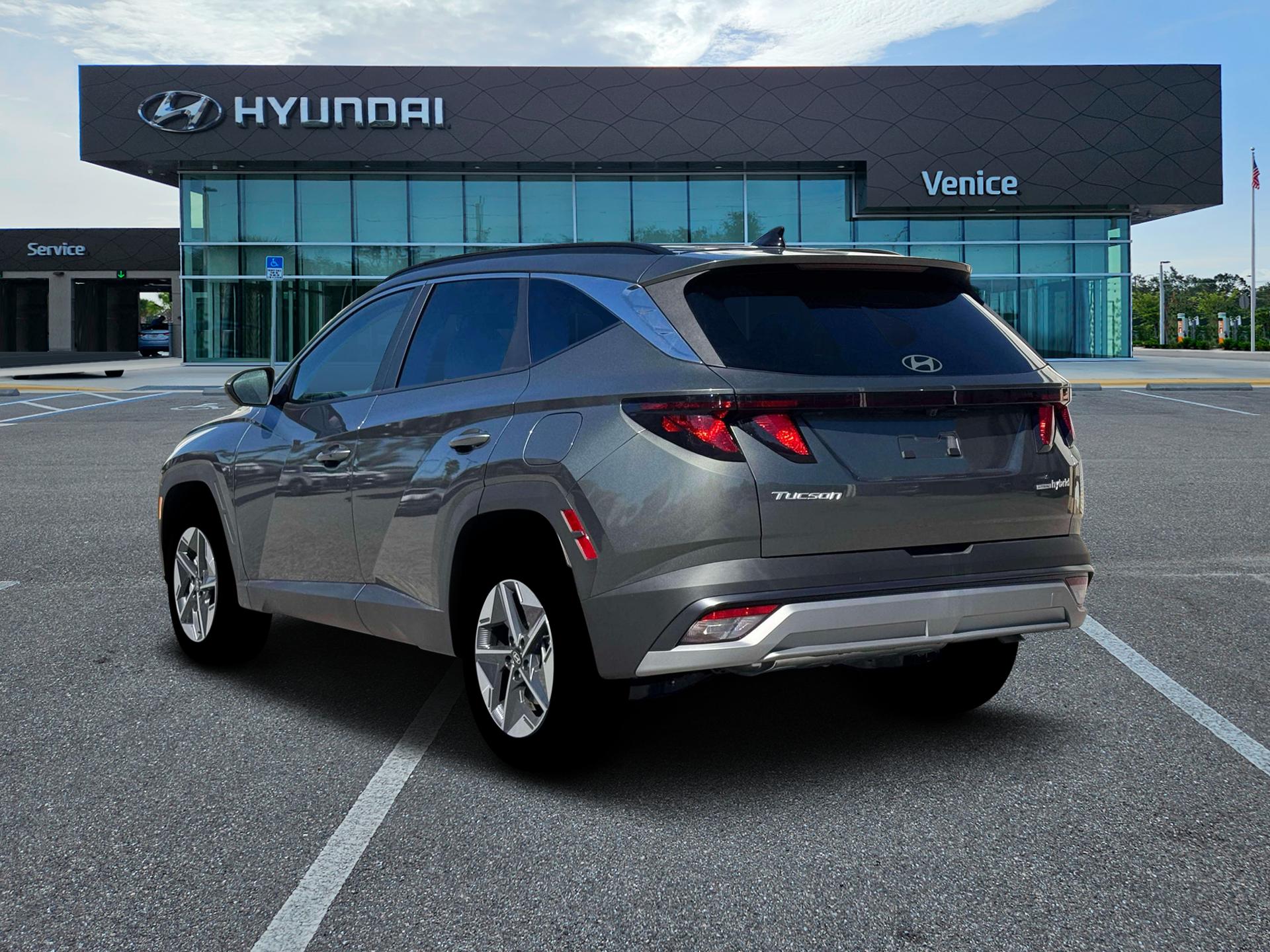 2026 Hyundai TUCSON HYBRID SEL AWD - Image 5