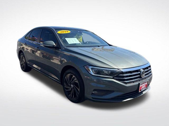 2019 Volkswagen Jetta SEL Premium for sale in West Allis, WI