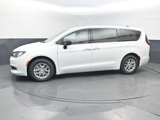 2027 Chrysler Pacifica LX