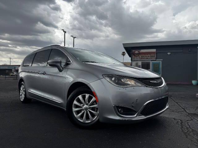 2017 Chrysler Pacifica Touring-L for sale in Tucson, AZ